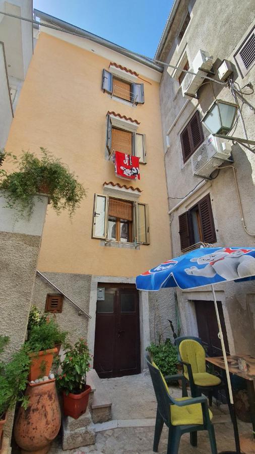 Franceska Apartmani Cres Exterior photo