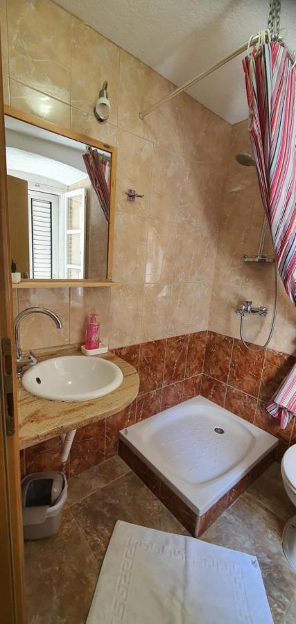 Franceska Apartmani Cres Exterior photo