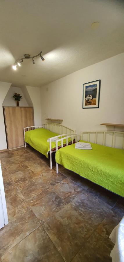 Franceska Apartmani Cres Exterior photo